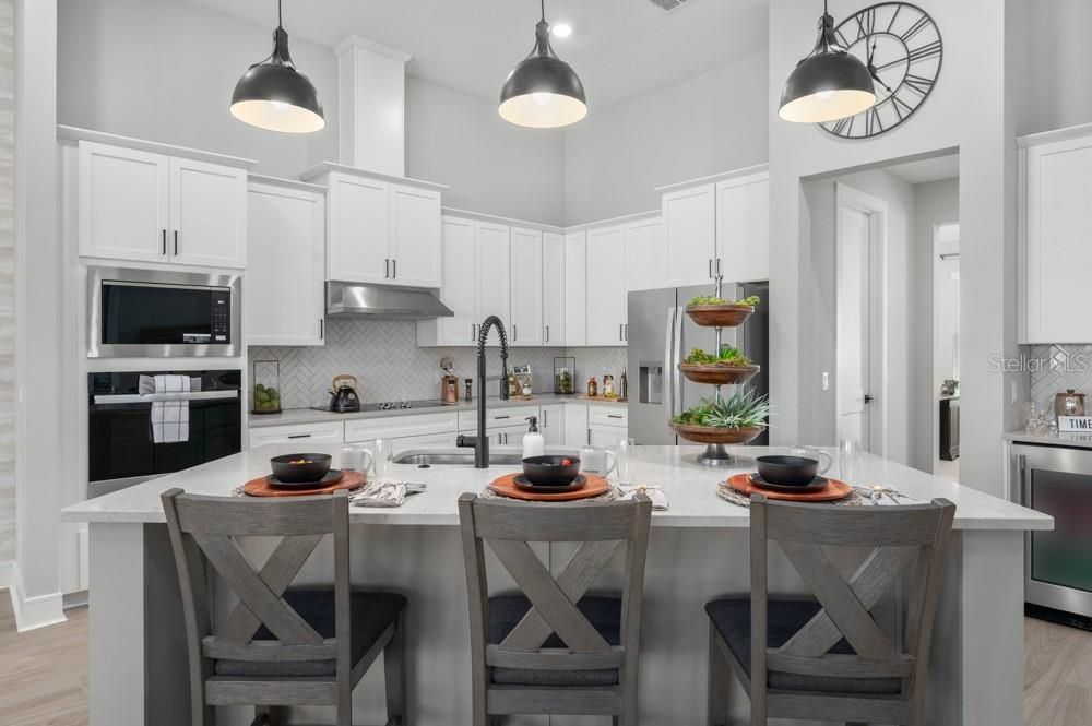 For Sale: $724,900 (4 beds, 3 baths, 3292 Square Feet)