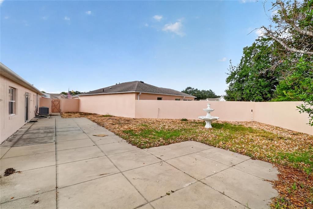 For Rent: $1,600 (2 beds, 2 baths, 1098 Square Feet)