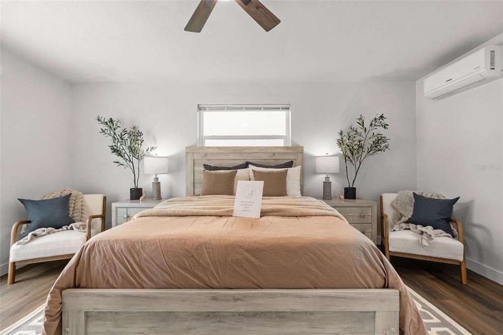 For Sale: $279,000 (3 beds, 2 baths, 1555 Square Feet)