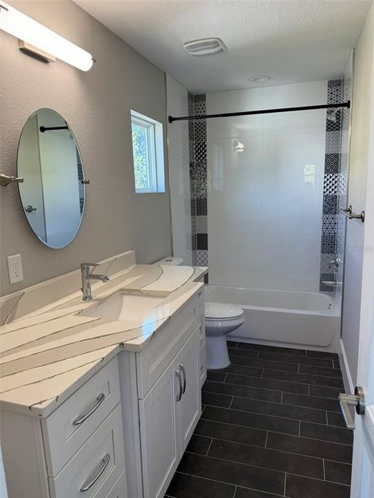 For Rent: $3,732 (3 beds, 3 baths, 2063 Square Feet)