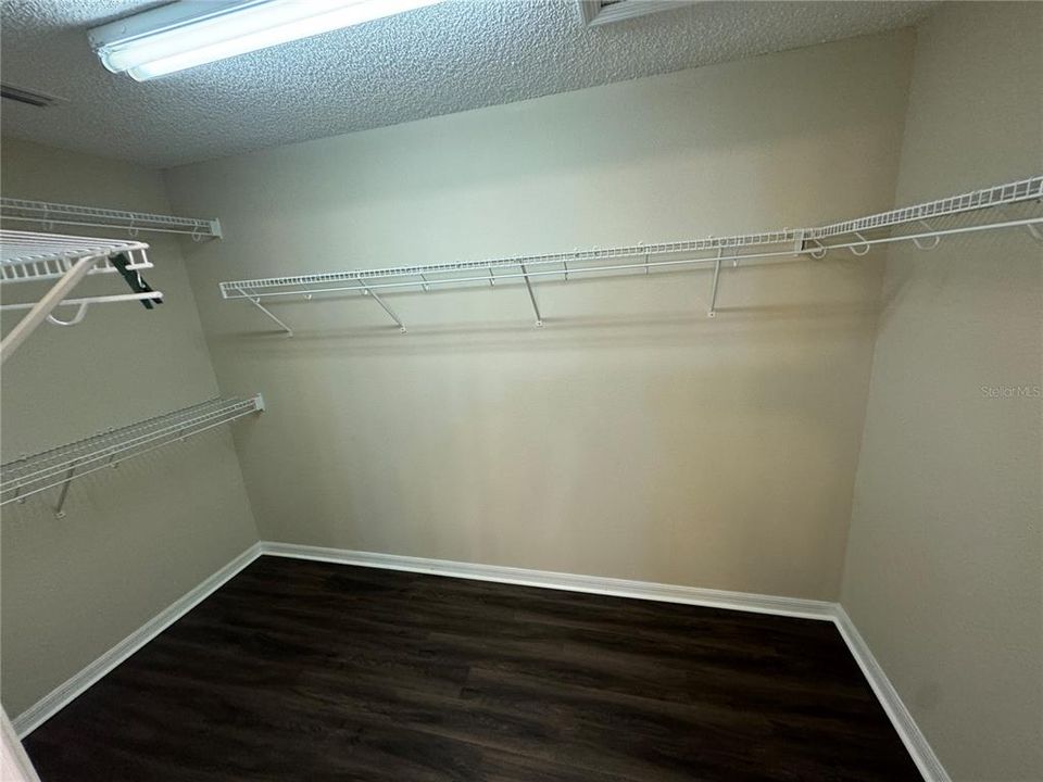 For Rent: $1,795 (2 beds, 2 baths, 1328 Square Feet)