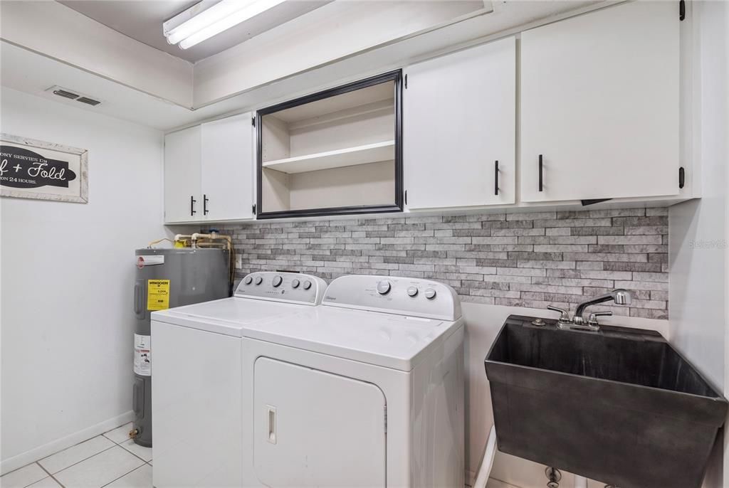 For Sale: $629,900 (5 beds, 3 baths, 3202 Square Feet)