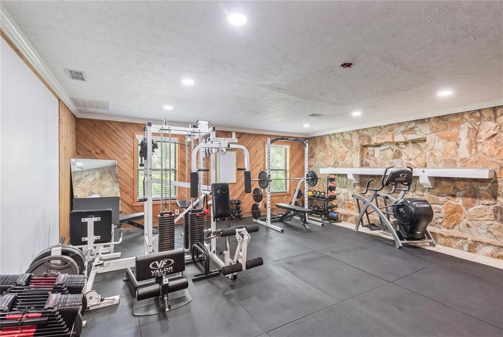 For Sale: $629,900 (5 beds, 3 baths, 3202 Square Feet)