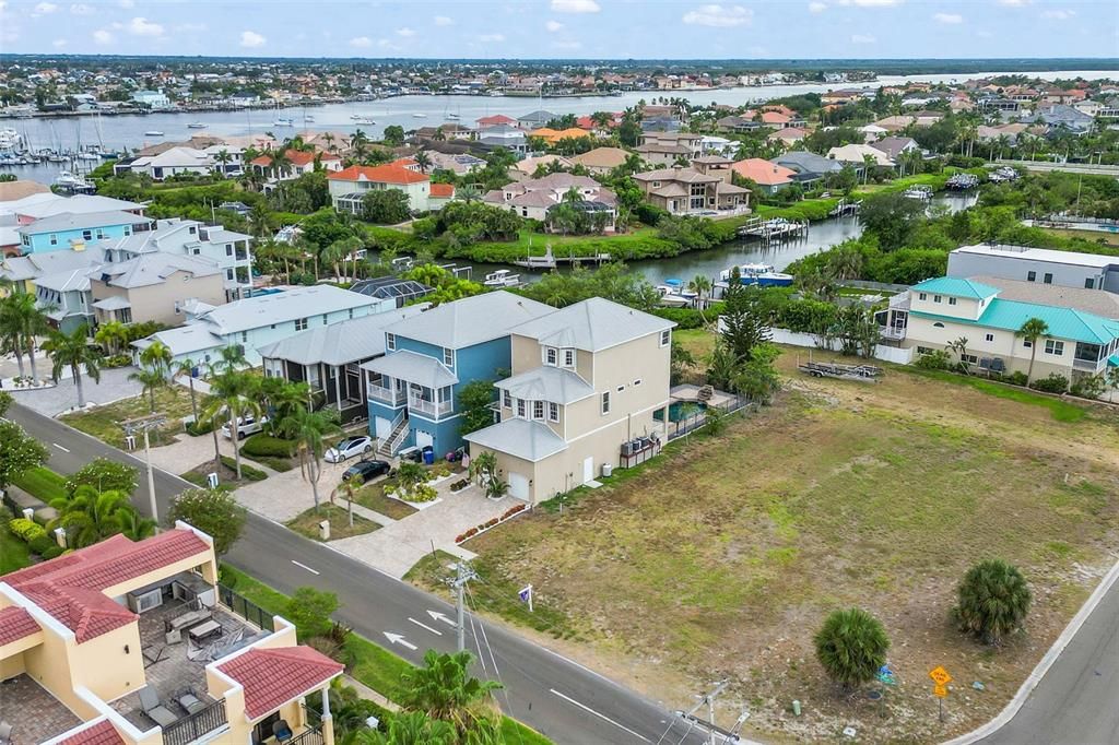 For Rent: $4,400 (4 beds, 3 baths, 3096 Square Feet)