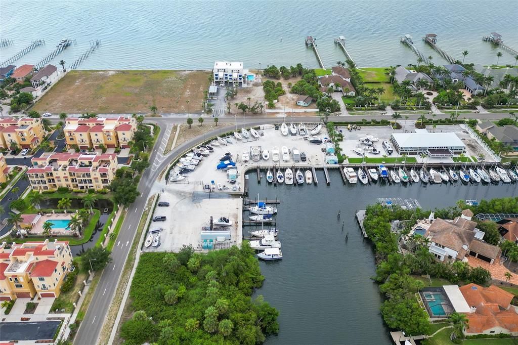 For Rent: $4,400 (4 beds, 3 baths, 3096 Square Feet)