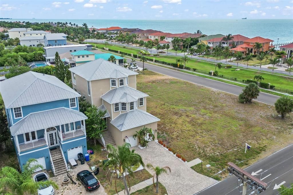 For Rent: $4,400 (4 beds, 3 baths, 3096 Square Feet)