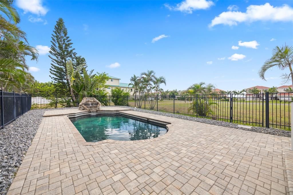 For Rent: $4,400 (4 beds, 3 baths, 3096 Square Feet)
