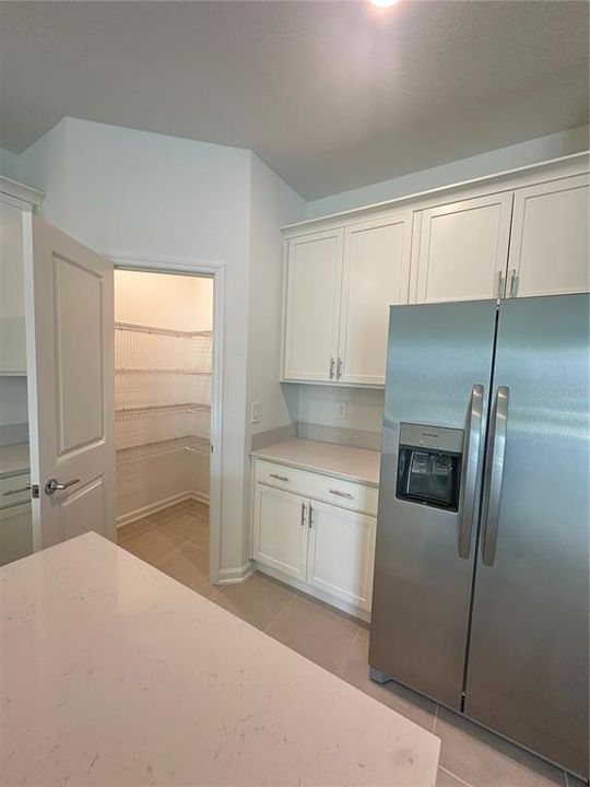 En Renta: $2,995 (5 camas, 3 baños, 2455 Pies cuadrados)