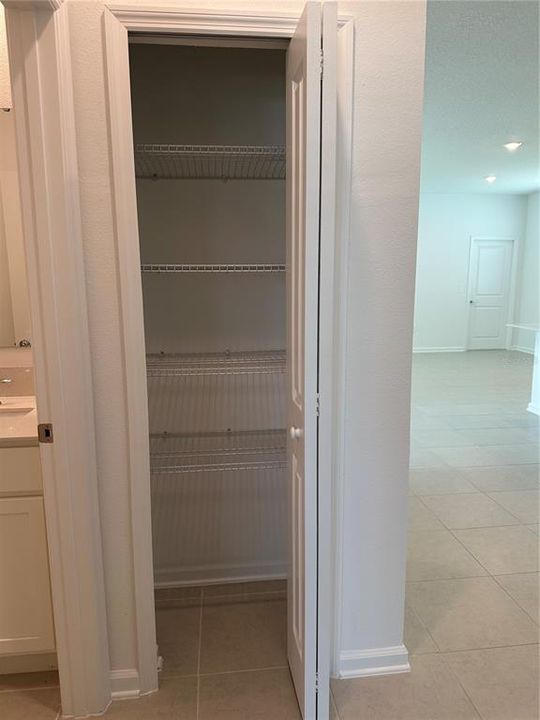 En Renta: $2,995 (5 camas, 3 baños, 2455 Pies cuadrados)