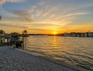 For Sale: $76,999 (0.11 acres)
