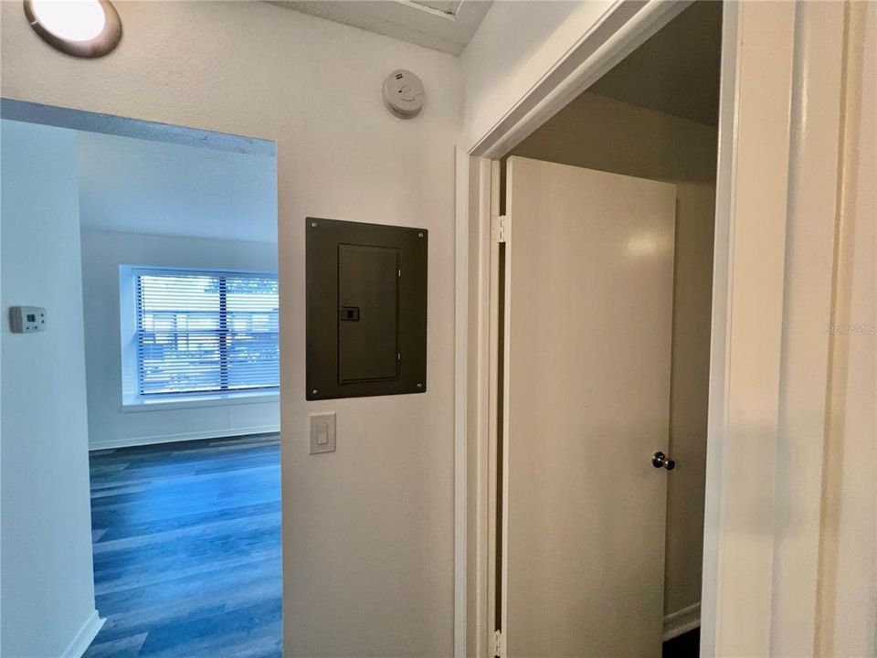 For Rent: $1,575 (2 beds, 2 baths, 912 Square Feet)