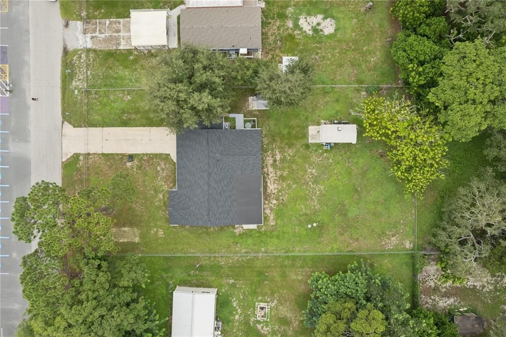 For Sale: $350,000 (3 beds, 3 baths, 1749 Square Feet)