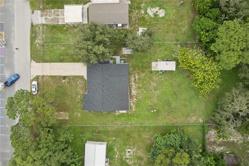 For Sale: $350,000 (3 beds, 3 baths, 1749 Square Feet)