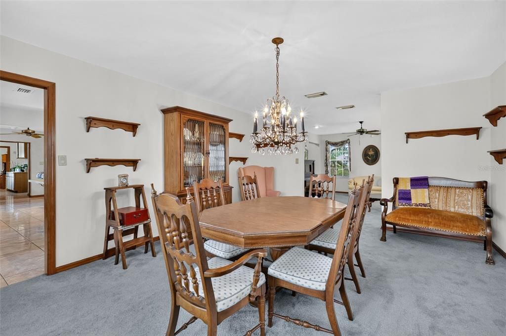 For Sale: $699,900 (4 beds, 3 baths, 3744 Square Feet)