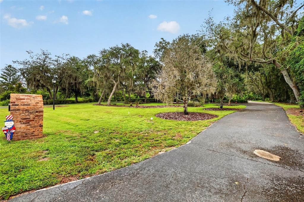 For Sale: $699,900 (4 beds, 3 baths, 3744 Square Feet)