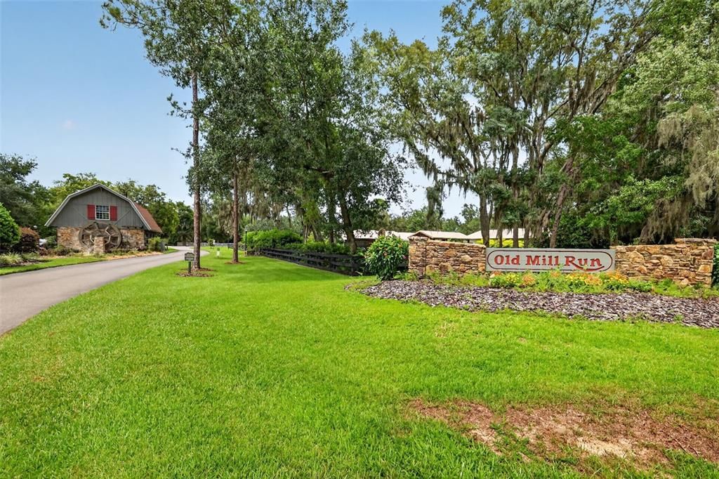 For Sale: $699,900 (4 beds, 3 baths, 3744 Square Feet)