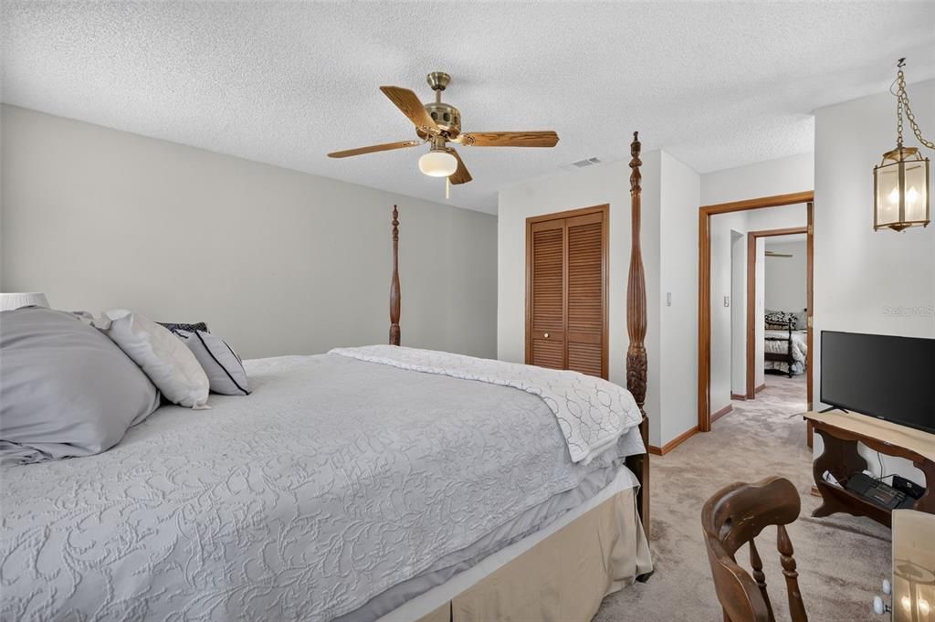 For Sale: $699,900 (4 beds, 3 baths, 3744 Square Feet)