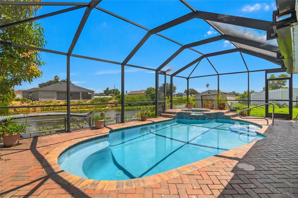 For Sale: $450,000 (4 beds, 2 baths, 2394 Square Feet)
