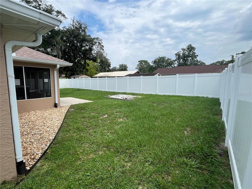For Sale: $249,900 (3 beds, 2 baths, 1357 Square Feet)