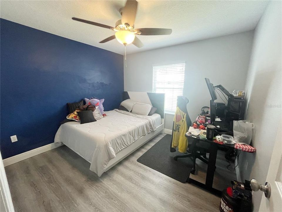 For Sale: $249,900 (3 beds, 2 baths, 1357 Square Feet)