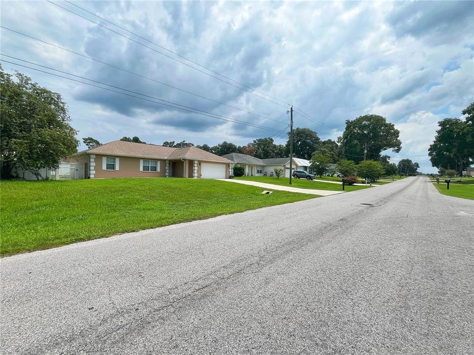 For Sale: $249,900 (3 beds, 2 baths, 1357 Square Feet)