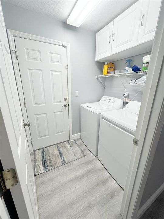 For Sale: $249,900 (3 beds, 2 baths, 1357 Square Feet)