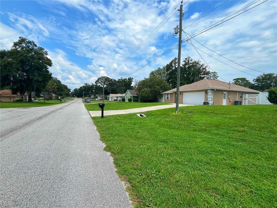 For Sale: $249,900 (3 beds, 2 baths, 1357 Square Feet)