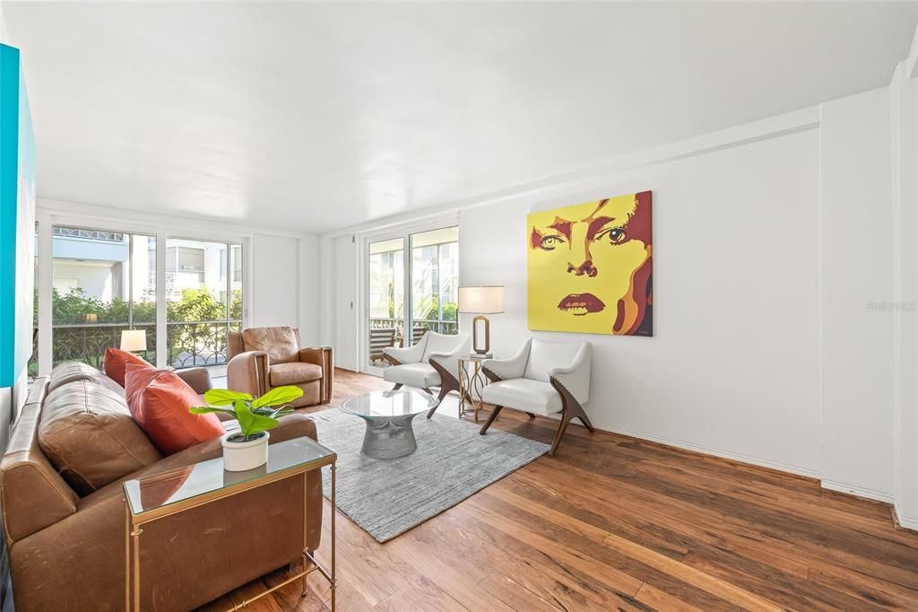 En Venta: $420,000 (1 camas, 1 baños, 850 Pies cuadrados)