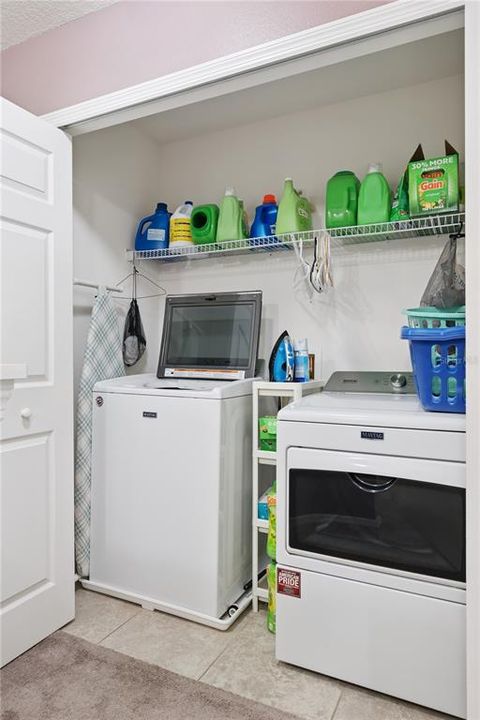 For Rent: $2,000 (3 beds, 2 baths, 1674 Square Feet)