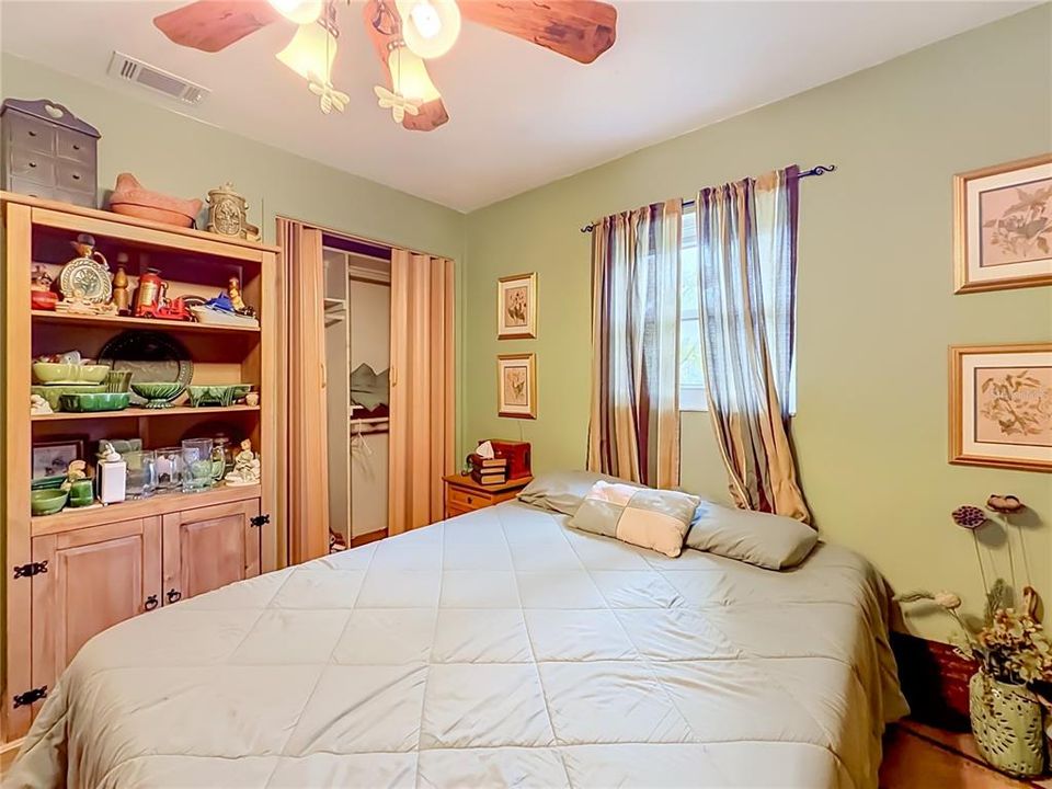 En Venta: $215,000 (3 camas, 1 baños, 1104 Pies cuadrados)