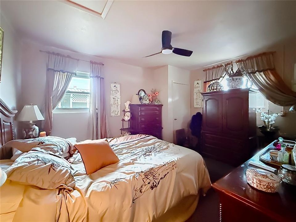 En Venta: $215,000 (3 camas, 1 baños, 1104 Pies cuadrados)
