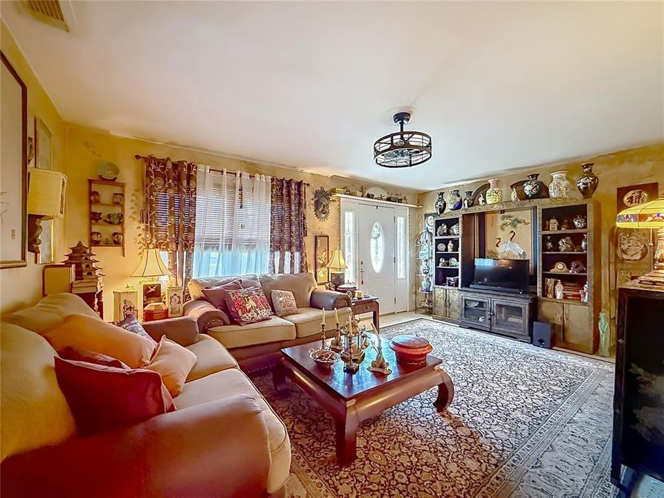 En Venta: $215,000 (3 camas, 1 baños, 1104 Pies cuadrados)