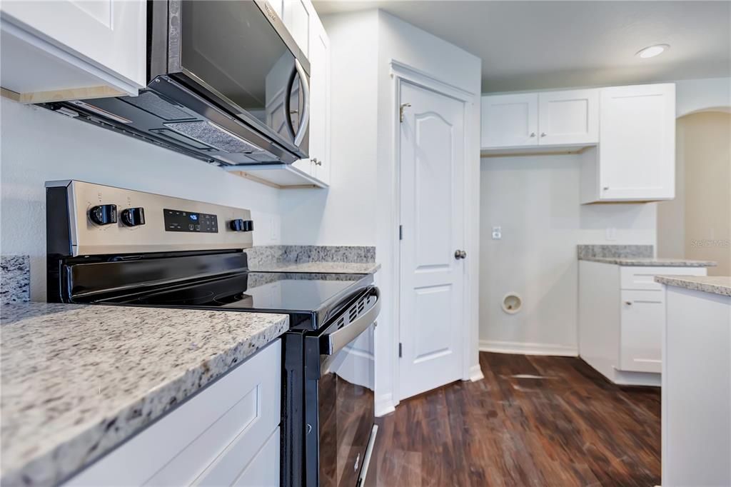 Active With Contract: $299,900 (4 beds, 2 baths, 1623 Square Feet)