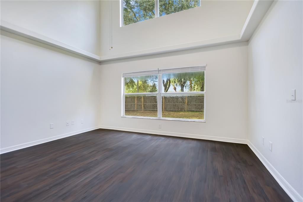 Active With Contract: $299,900 (4 beds, 2 baths, 1623 Square Feet)