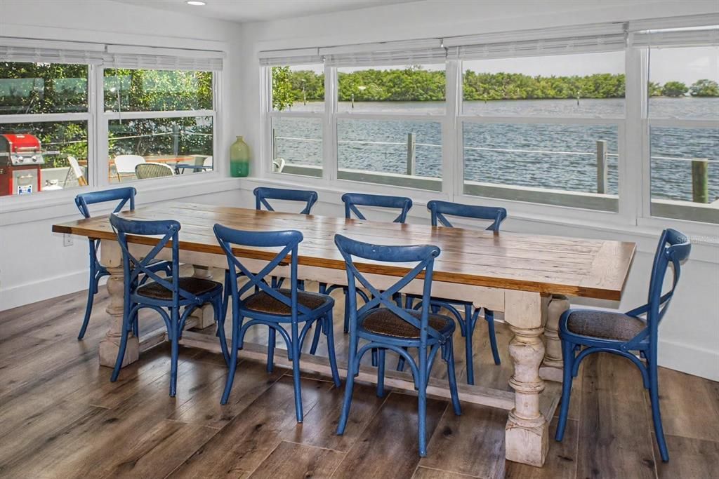 For Sale: $1,350,000 (3 beds, 2 baths, 1984 Square Feet)