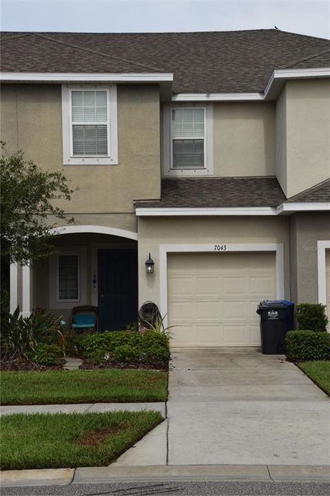 For Sale: $275,000 (3 beds, 2 baths, 1400 Square Feet)