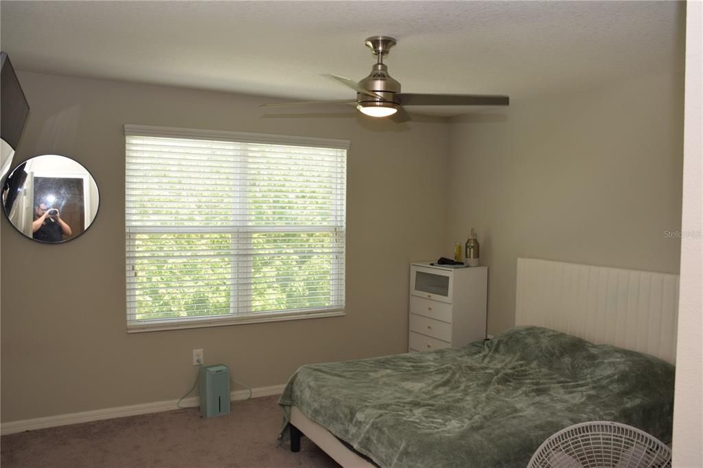 For Sale: $275,000 (3 beds, 2 baths, 1400 Square Feet)