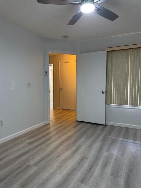 For Sale: $164,000 (1 beds, 1 baths, 762 Square Feet)