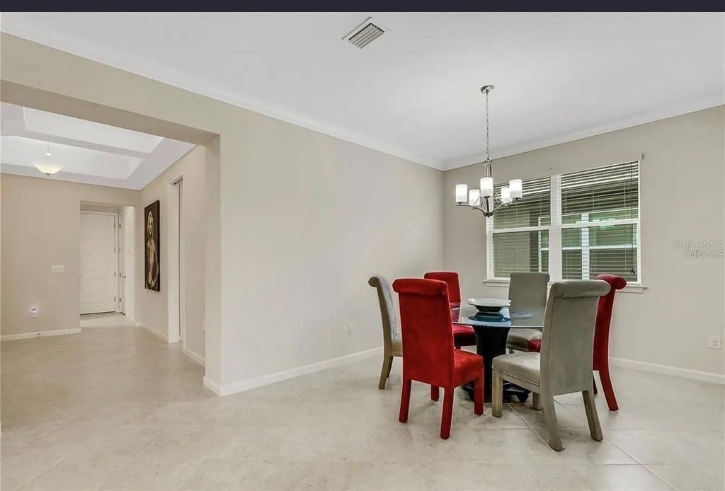 For Rent: $2,800 (2 beds, 2 baths, 1687 Square Feet)