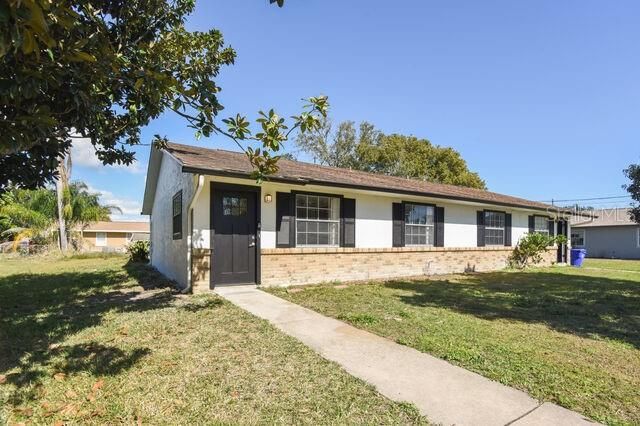 For Rent: $1,750 (2 beds, 1 baths, 896 Square Feet)