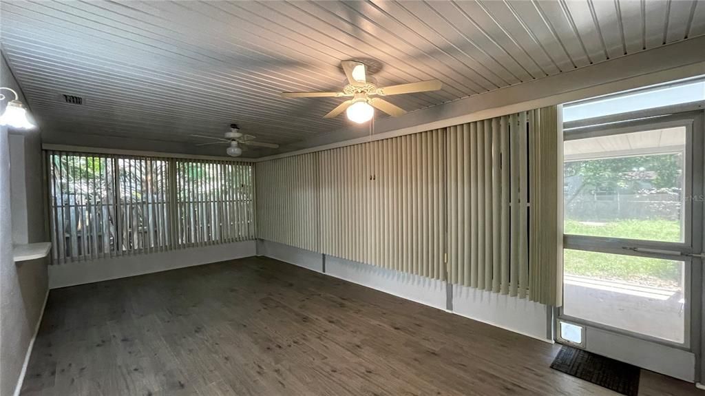 For Rent: $1,650 (2 beds, 2 baths, 1213 Square Feet)