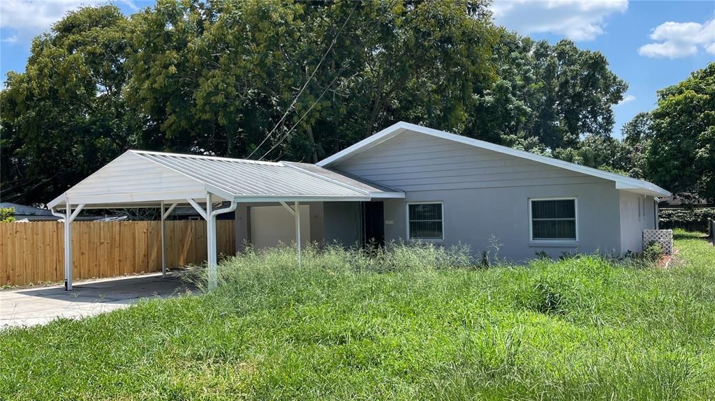 For Rent: $1,650 (2 beds, 2 baths, 1213 Square Feet)