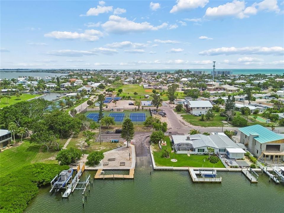 En Venta: $699,999 (2 camas, 2 baños, 1150 Pies cuadrados)