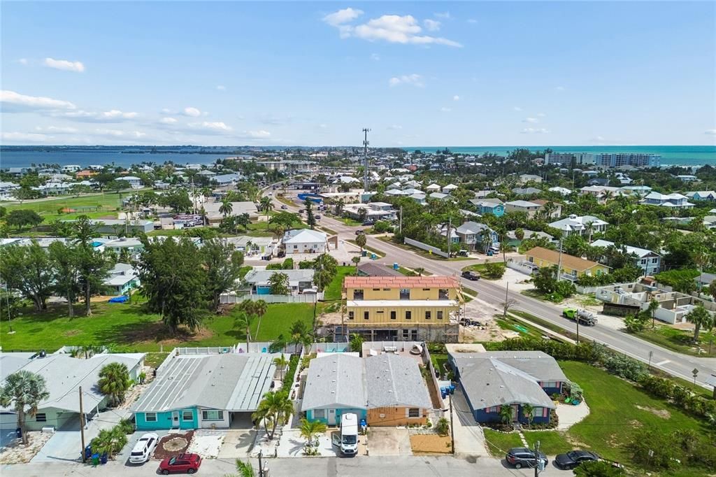 En Venta: $699,999 (2 camas, 2 baños, 1150 Pies cuadrados)