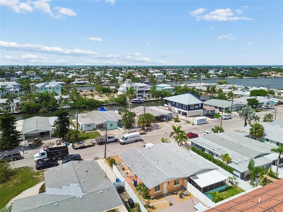 En Venta: $699,999 (2 camas, 2 baños, 1150 Pies cuadrados)