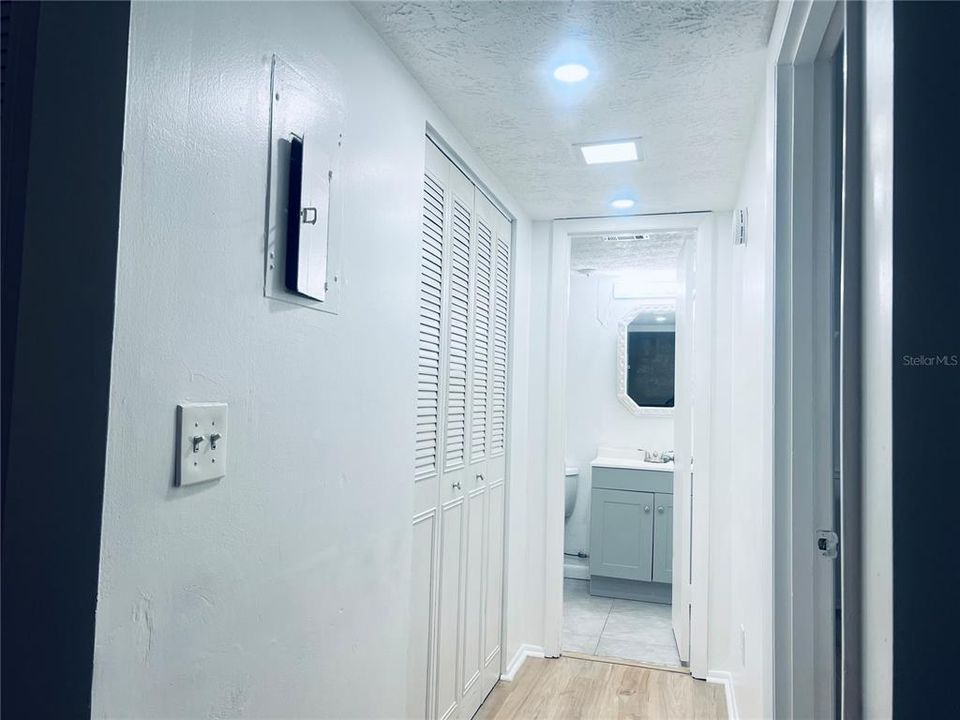 For Rent: $1,500 (1 beds, 1 baths, 730 Square Feet)