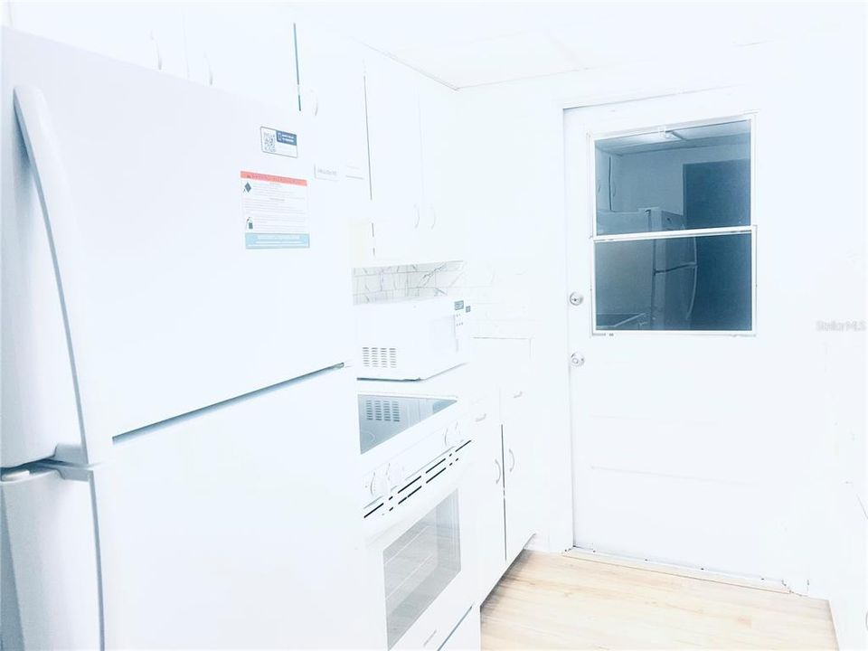 For Rent: $1,500 (1 beds, 1 baths, 730 Square Feet)