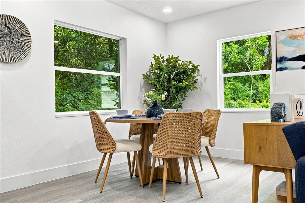 En Venta: $349,900 (3 camas, 2 baños, 1200 Pies cuadrados)