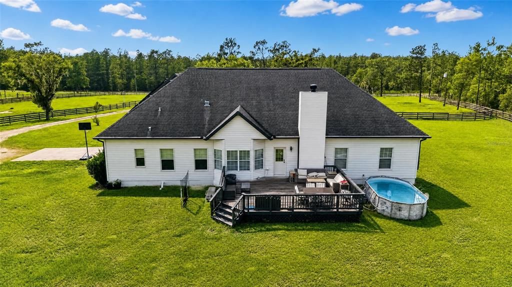 En Venta: $824,900 (3 camas, 3 baños, 2741 Pies cuadrados)