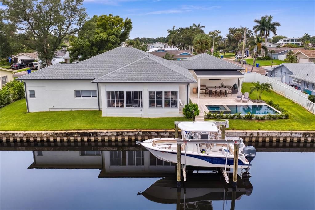 En Venta: $1,299,900 (4 camas, 2 baños, 1949 Pies cuadrados)